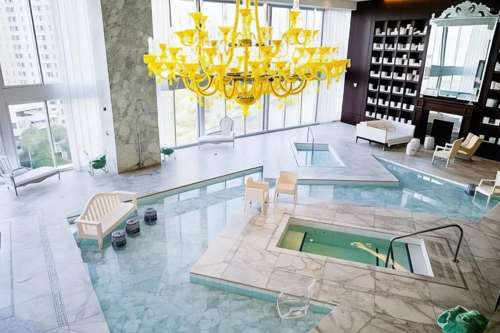 W Hotel Luxury High Rise Miami Ngoại thất bức ảnh